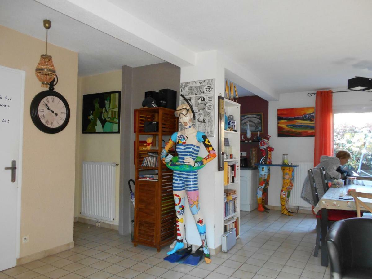 Maison Individuelle Mr Alaphilippe Vannes Bagian luar foto