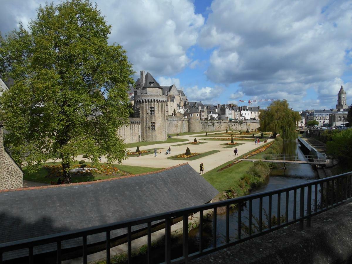 Maison Individuelle Mr Alaphilippe Vannes Bagian luar foto